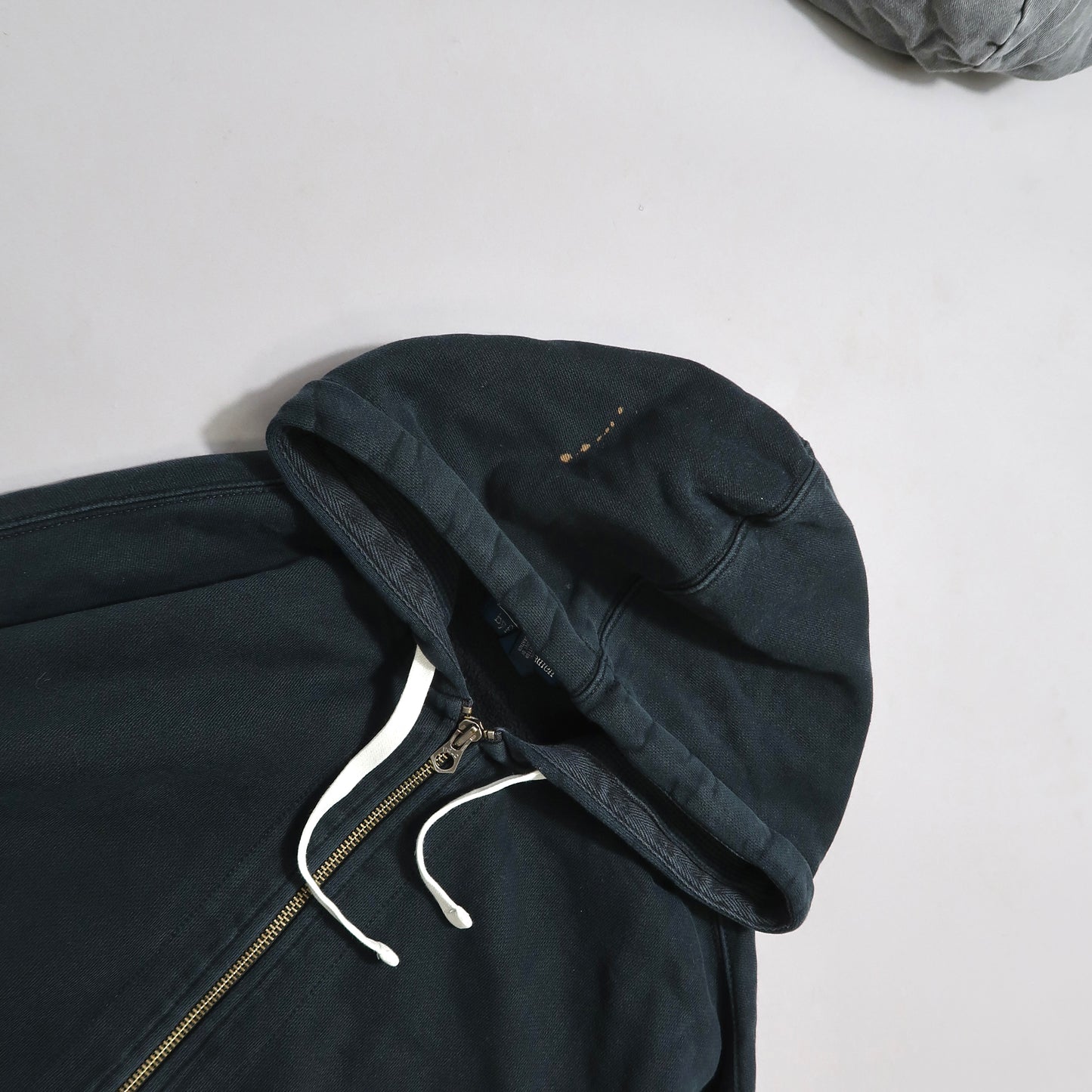 Polo RL hoodie (damages attached)