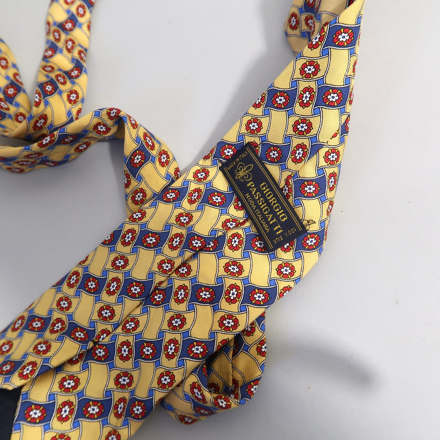 Vintage tie