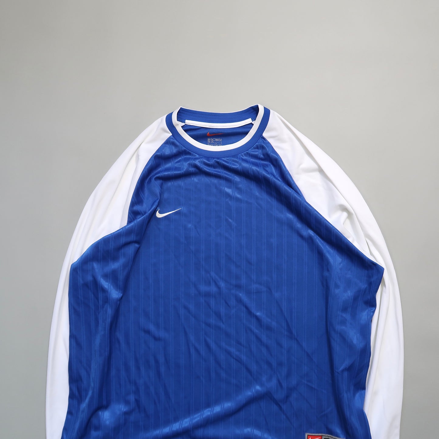 Винтиџ Nike дрес